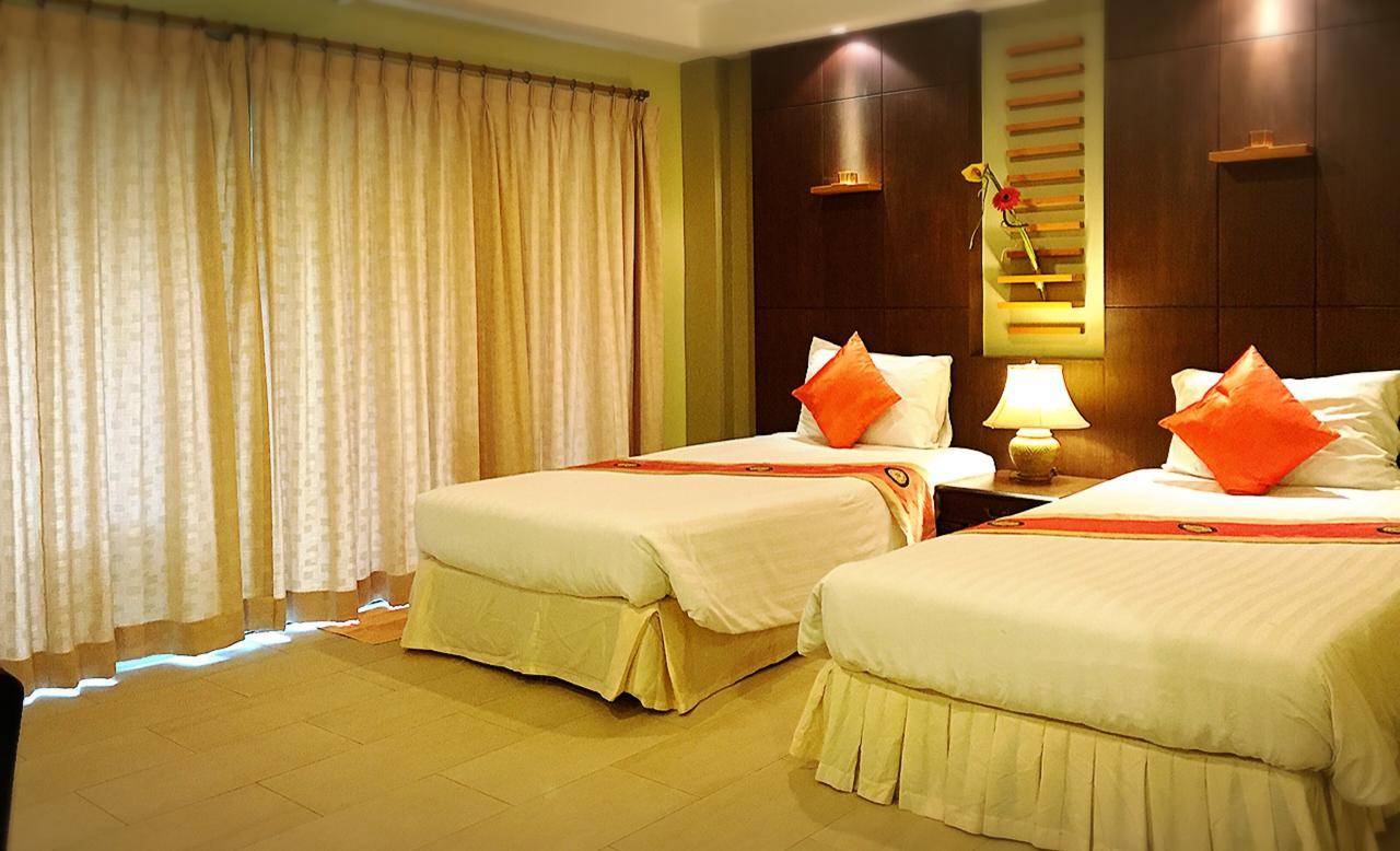 White Hotel HHQ